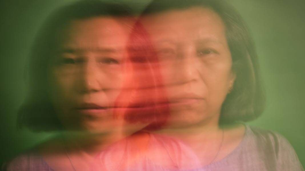 Kadınlarda ciddiye alınması gereken 6 erken bunama belirtisi! Hafıza kaybına dikkat! 2